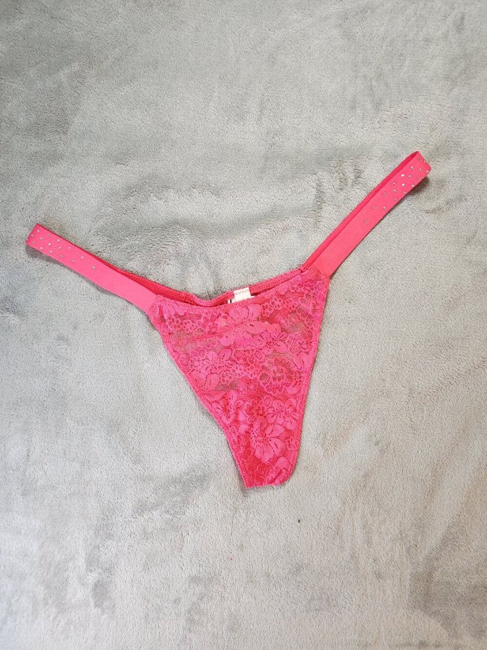 *NWT* Victoria's Secret PINK - Large bling ✨️ bright pink strappy thong